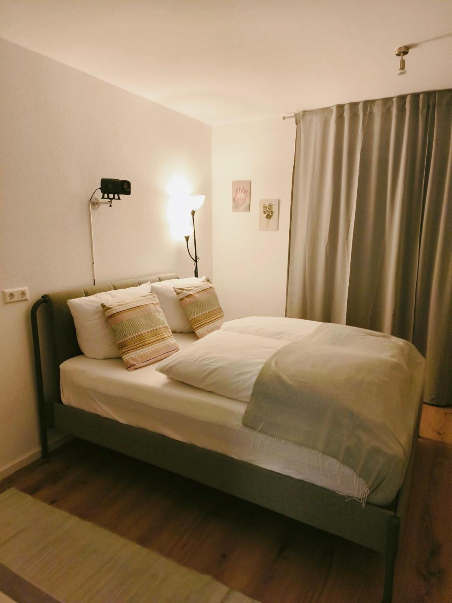 Ferienwohnung Baechle, Sehr Zentral Freiburg im Breisgau Exteriör bild